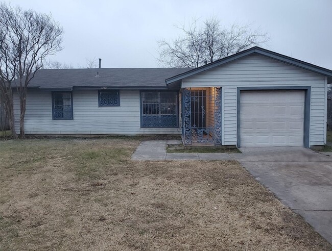 Building Photo - 8336 Bunche Dr