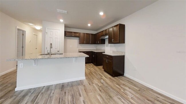 Building Photo - 51 Walnut Run Ct