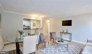 Building Photo - 1280 21st St NW