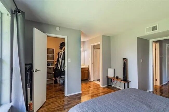 Building Photo - Beautiful 2 bedroom, 2 bathroom condo!