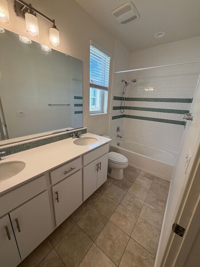 Building Photo - 3 bedroom | 2.5 bathroom | Single family h...