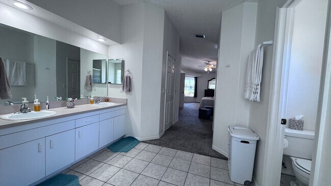 Building Photo - Gated Single Family Home For Rent in West Melbourne