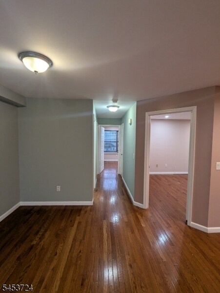 Building Photo - 316 Ventnor Ct