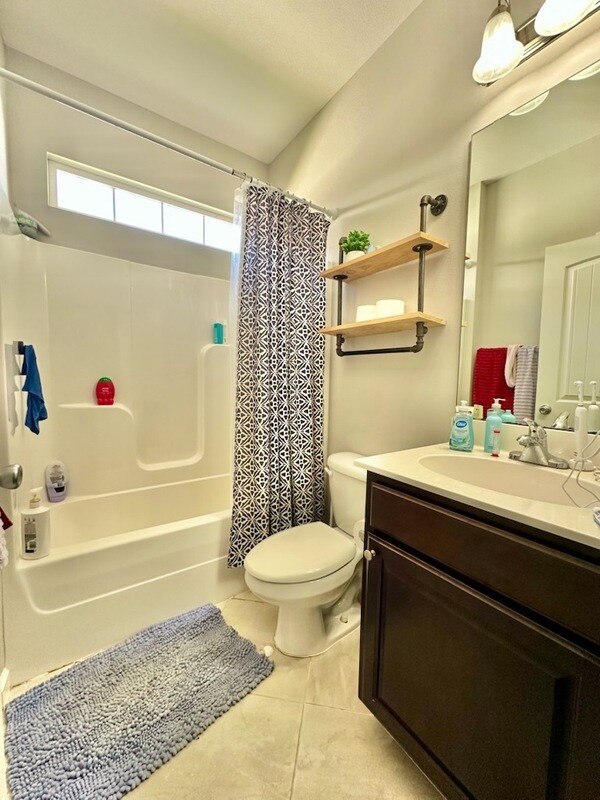 Building Photo - 349 Fir Ave