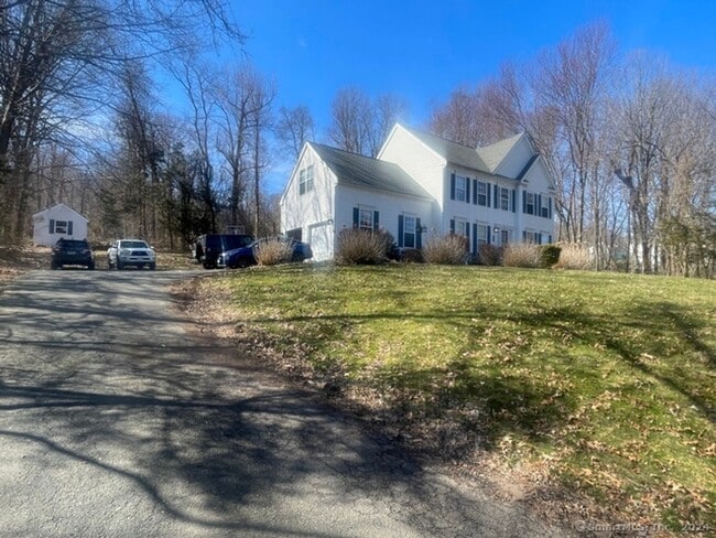 Building Photo - 20 Gaylord Mountain Rd