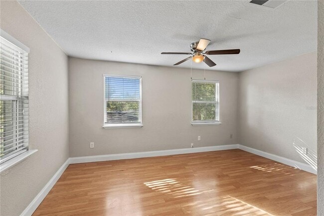 Building Photo - 210 N East St