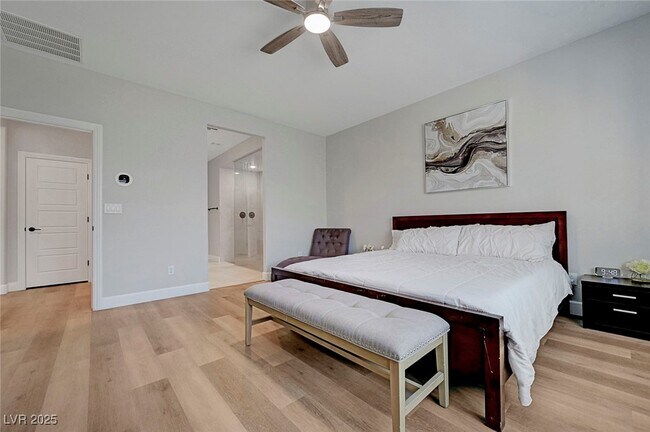Building Photo - 5477 Vespertine Moon Ave