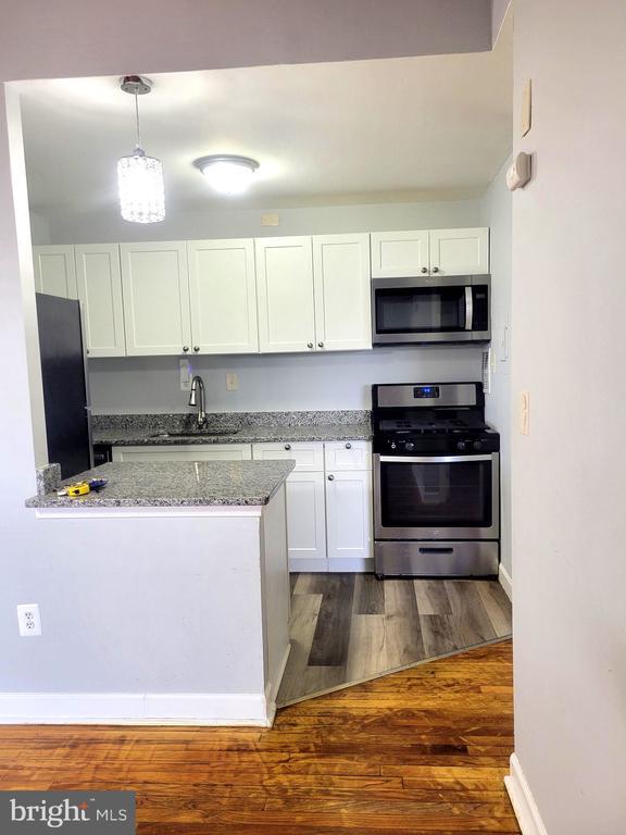 Building Photo - 5532 Karen Elaine Dr