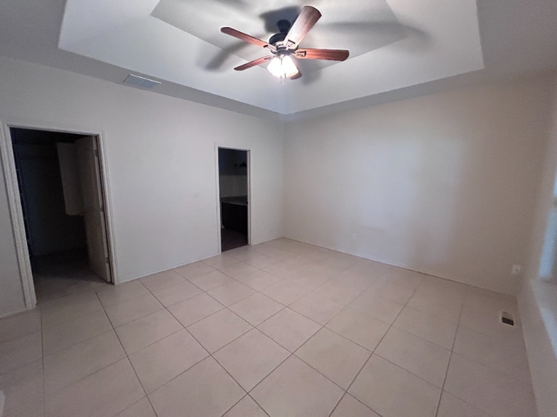 Building Photo - 2151 Concordia Way