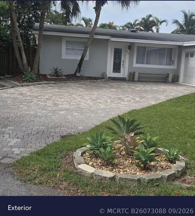 Building Photo - 5610 SW 55th St