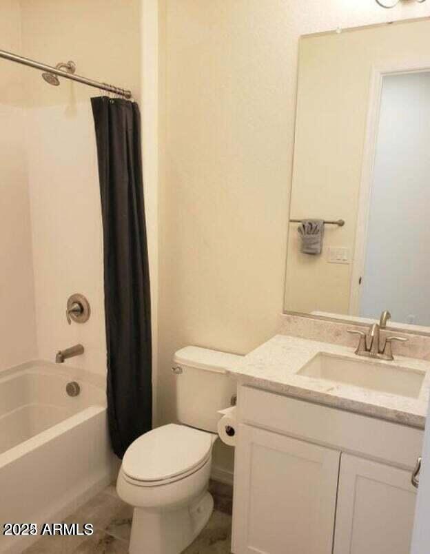 Building Photo - 1912 E Rosemary Dr