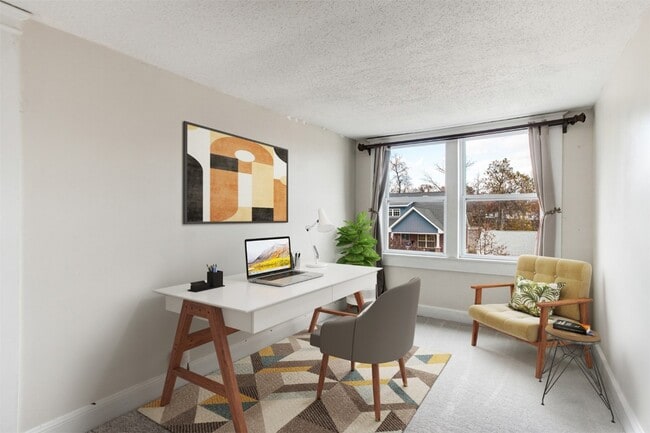 Building Photo - 7716 Lovella Ave