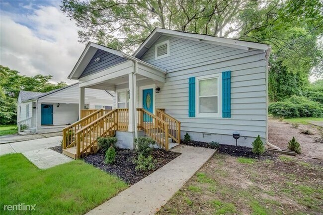 Building Photo - 4 br, 3 bath House - 306 ATWOOD Street SW