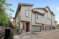 Building Photo - 1205 Elm St