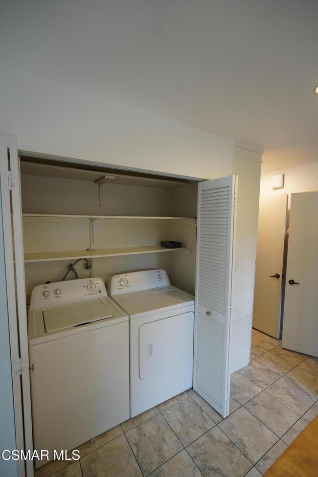 Building Photo - 2165 Crespi Ln