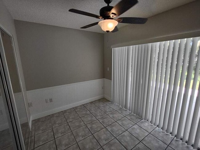 Building Photo - 8811 Seeley Ln