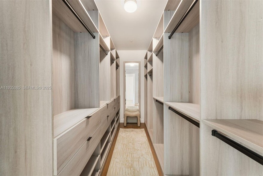 Building Photo - 4701 N Meridian Ave