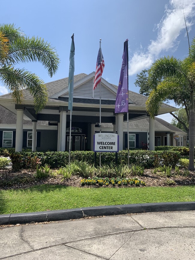 Wellington Woods 4100 Wellington Woods Cir Kissimmee FL 34741
