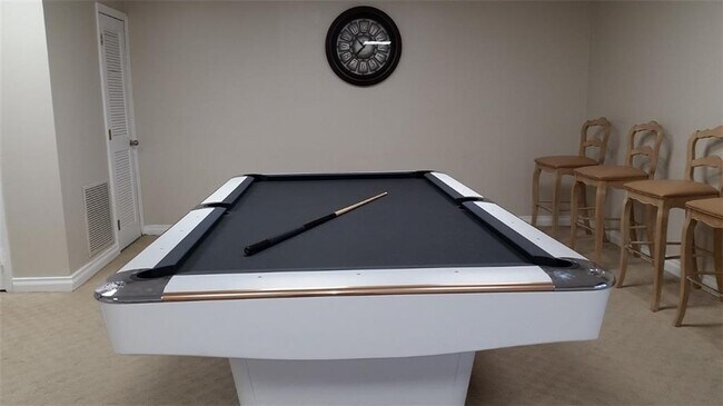 Building Photo - 3900 Galt Ocean Dr