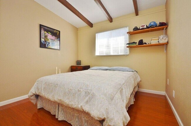 Building Photo - $3,490 / GORGEOUS CENTRAL FREMONT HOME COM...