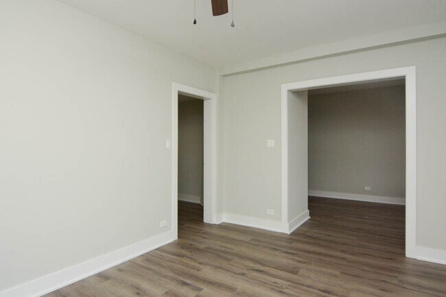 Building Photo - 728 St Johns Ave