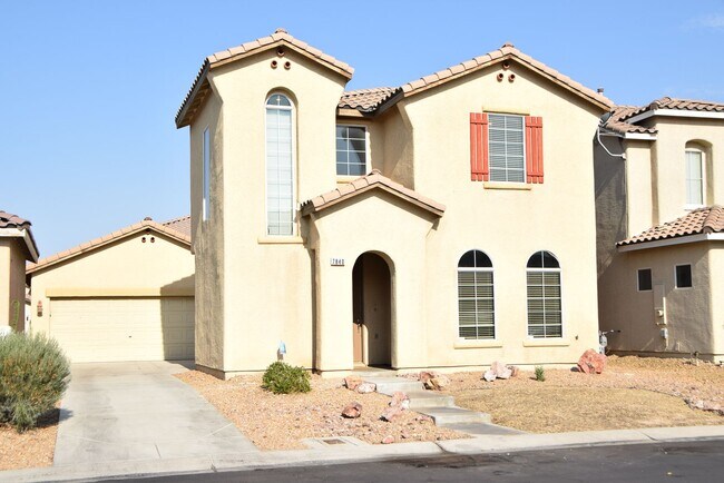 Primary Photo - BEAUTIFUL 4 BEDROOM, 2.5 BATH SINGLE-FAMIL...