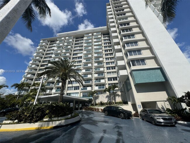 Building Photo - 1200 West Ave