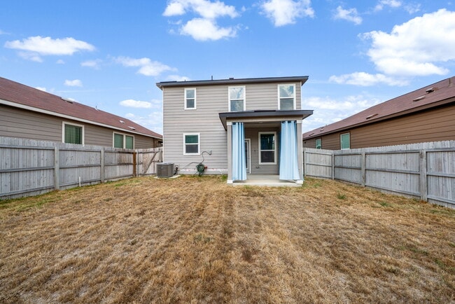 Building Photo - 3254 Old Almonte Dr