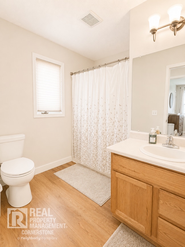 Building Photo - Spacious 4BD Home in Orchard Meadows | Finished Basement | Large Backyard