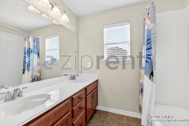 Building Photo - 12304 Coral Dr