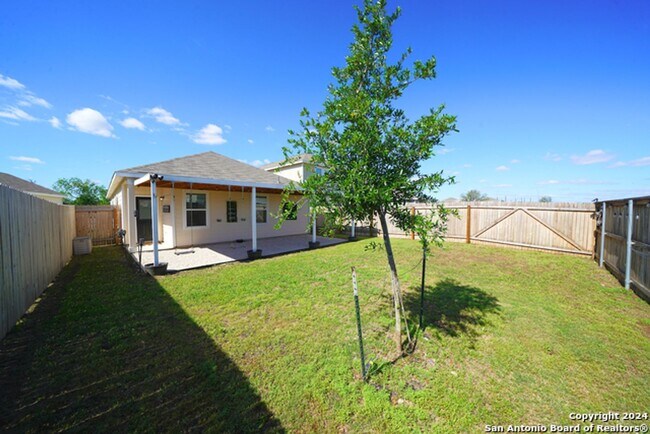 Building Photo - Charming Home Now Available in the Liberte...