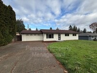 Building Photo - 12202 NE 2nd St