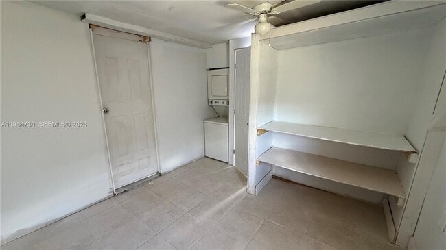 Building Photo - 16005 SW 107th Ct