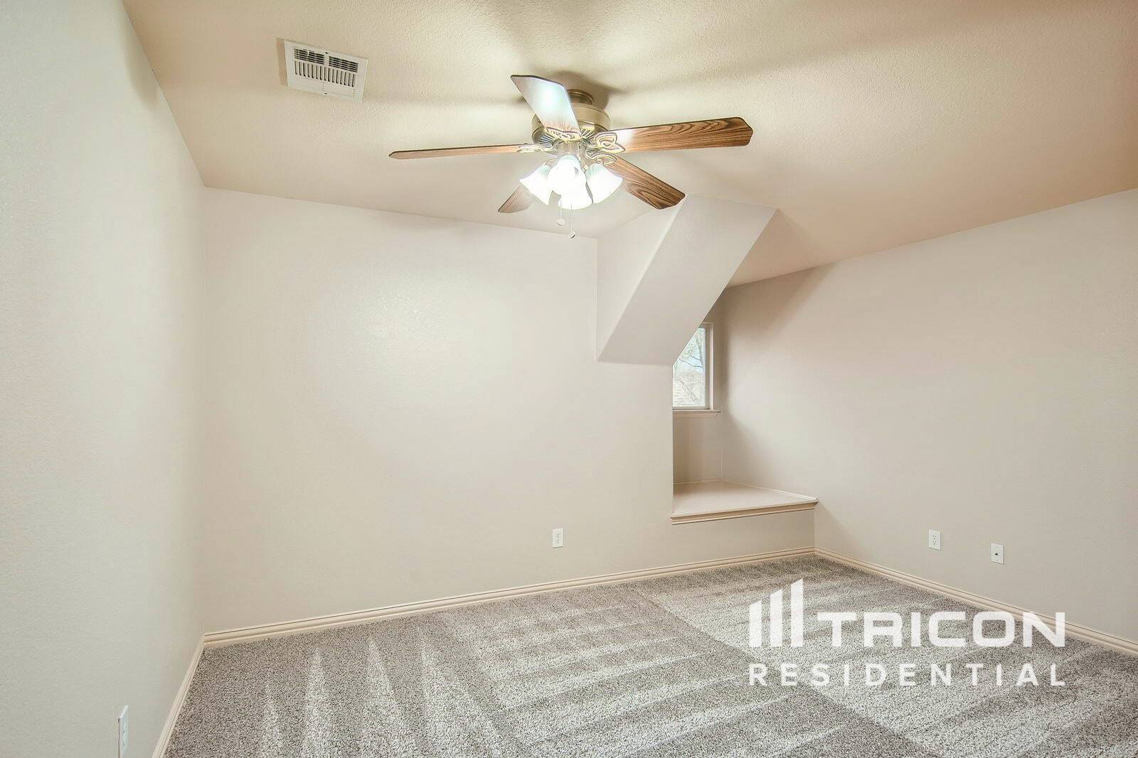 Building Photo - 10601 Waterview Pkwy