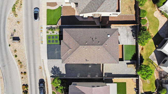 Building Photo - 12352 Stansbury Dr
