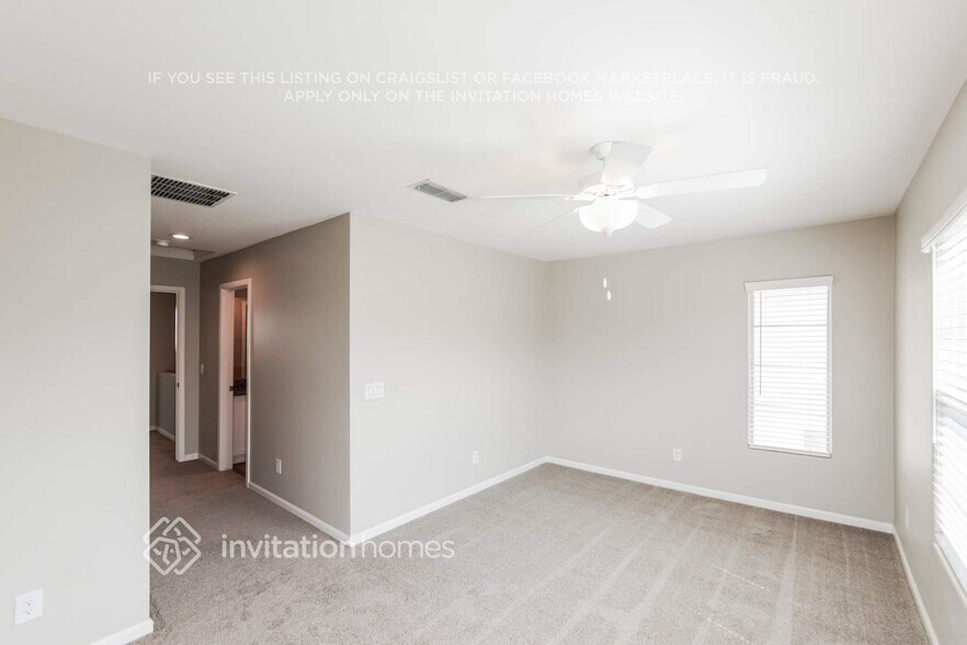 Building Photo - 5038 N 189th Dr