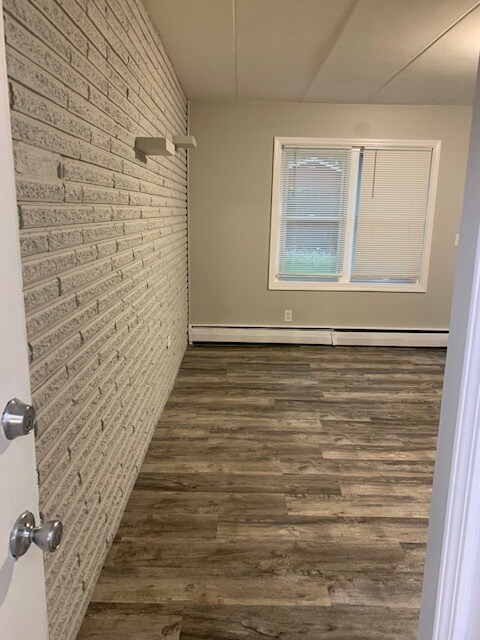 Building Photo - 5721 Van Buren St