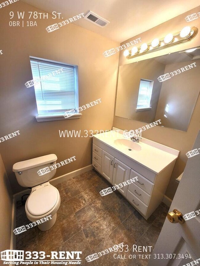 Building Photo - 9 W 78th St