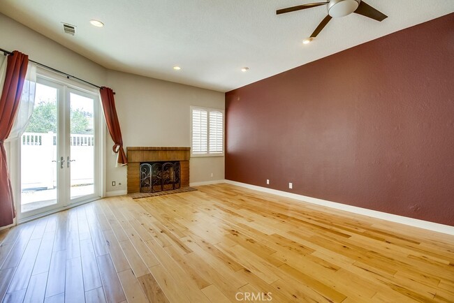 Building Photo - 24351 Marquis Ct