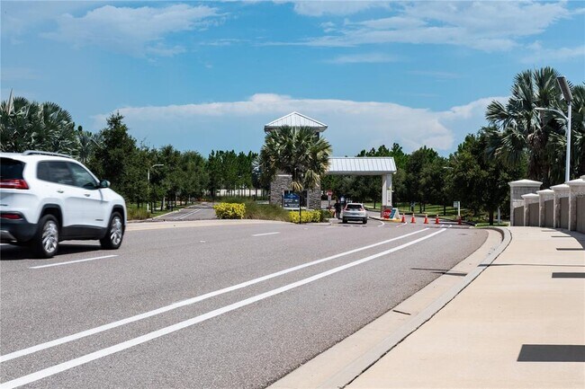 Building Photo - 16619 Mooner Plank Cir