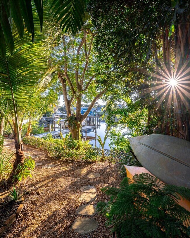 Building Photo - 3842 SW St Lucie Ln