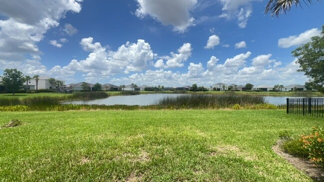 Building Photo - *AVAILABLE NOW* Babcock Ranch 3 Bed 3 Bath with a Den and 3 Car Garage!