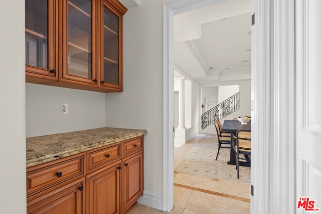 Building Photo - 3697 Benedict Canyon Ln