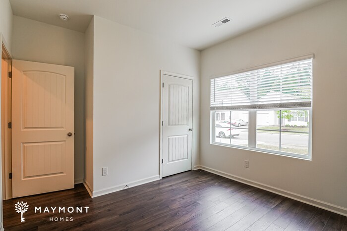 Building Photo - 5761 Timber Leaf Lp