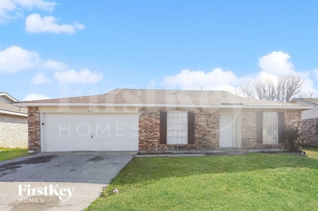 Building Photo - 612 Coolwood Ln