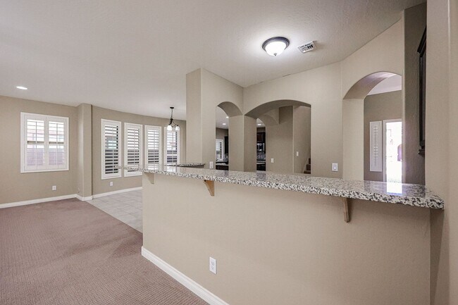Building Photo - COMING SOON! Great Location!Stunning 6-bedroom Plus 7, 4.5-bathroom home located in Chandler