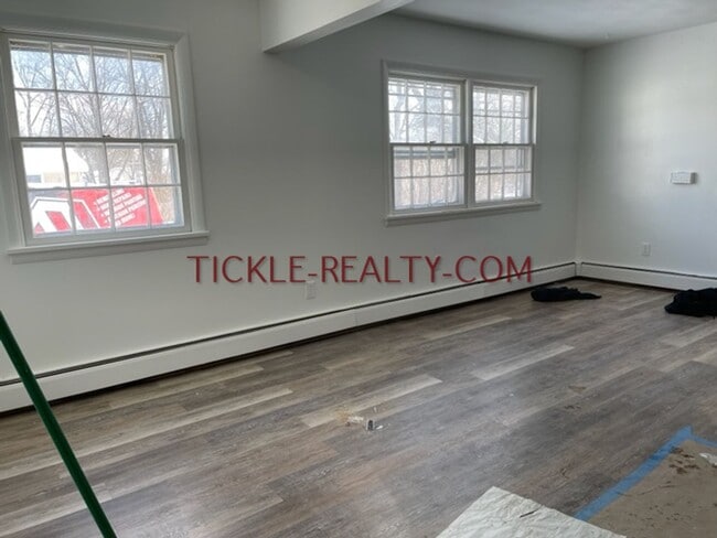 Interior Photo - 1420 Lehigh Station Rd.