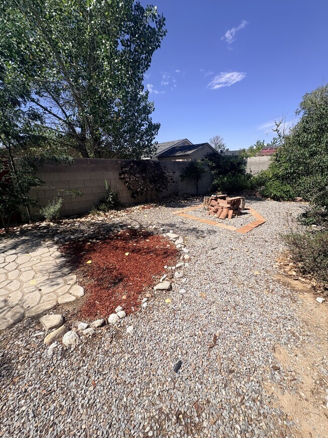 Building Photo - 8308 Vista Clara Ln SW