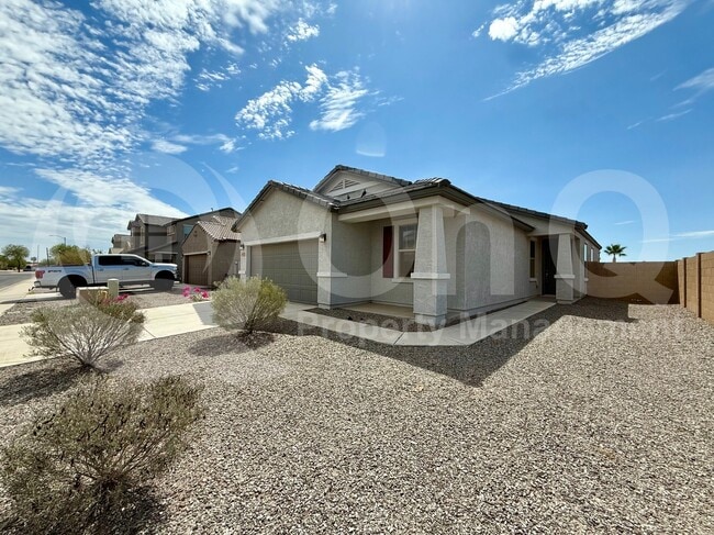 Building Photo - 747 W Nova Pl