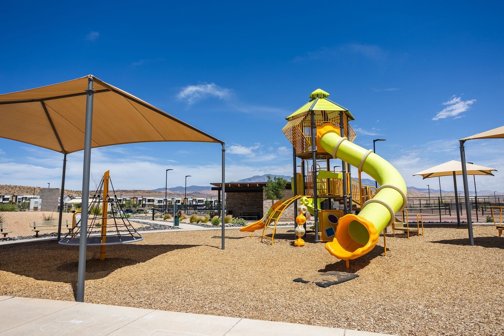 Building Photo - 2909 Corral Holw Dr